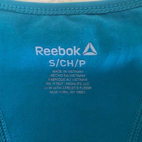 Reebok Dynamic Harbor Blue Slim Fit Scoop Neck Moisture Control Top Small NWT - Picture 6 of 9